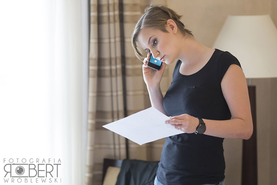 Fotografia ślubna Warszawa: ceremonia w Urzędzie Stanu Cywilnego na Starym Mieście.