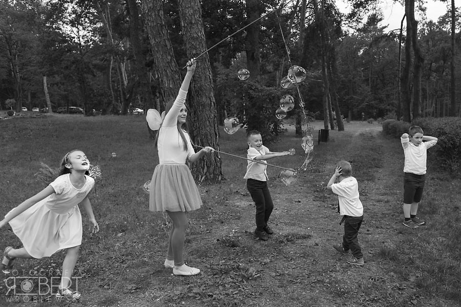 Zabawy weselne na świeżym powietrzu w Wildze