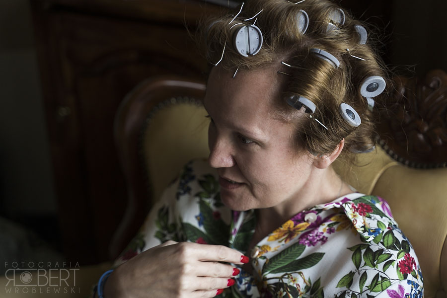 Przygotowania w Pałacyku Otrębusy - Panna Młoda