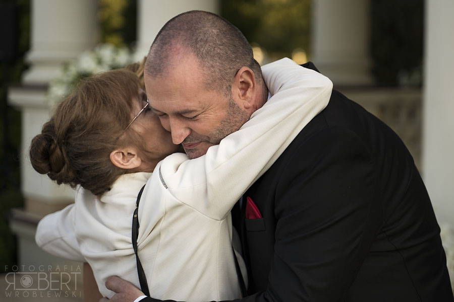 Asia i Romek przyjmują gratulacje