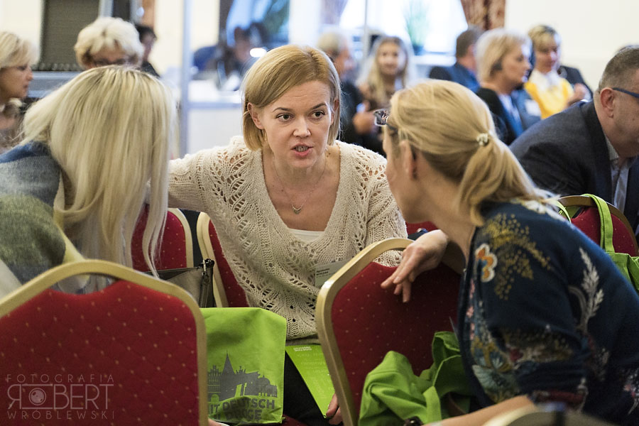 zdjęcia z konferencji zdjęcia z konferencji