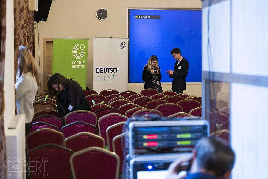 przerwa w konferencji przerwa w konferencji