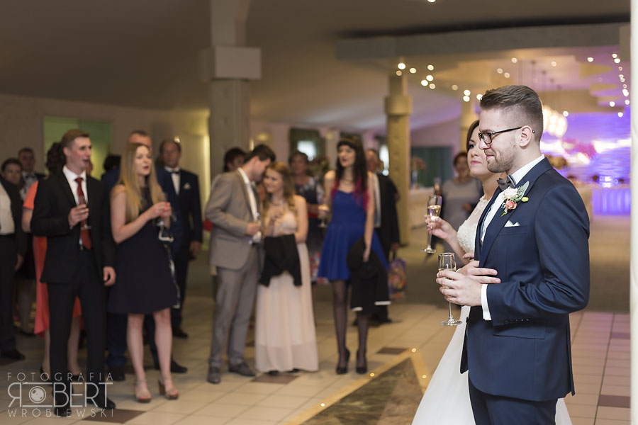 Wymiana obrączek - ujęcie z bliska