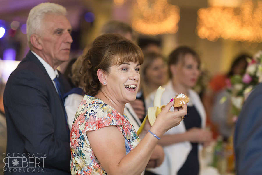 Przywitanie nowożeńców chlebem i solą