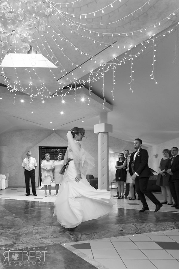 Detale na stołach weselnych - Amarant Grodzisk