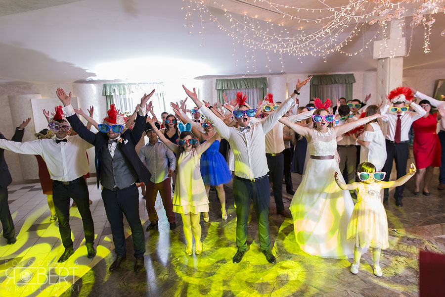 Moment przysięgi małżeńskiej Kasi i Igora