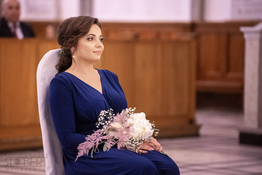 Goście weselni podczas wspólnej zabawy