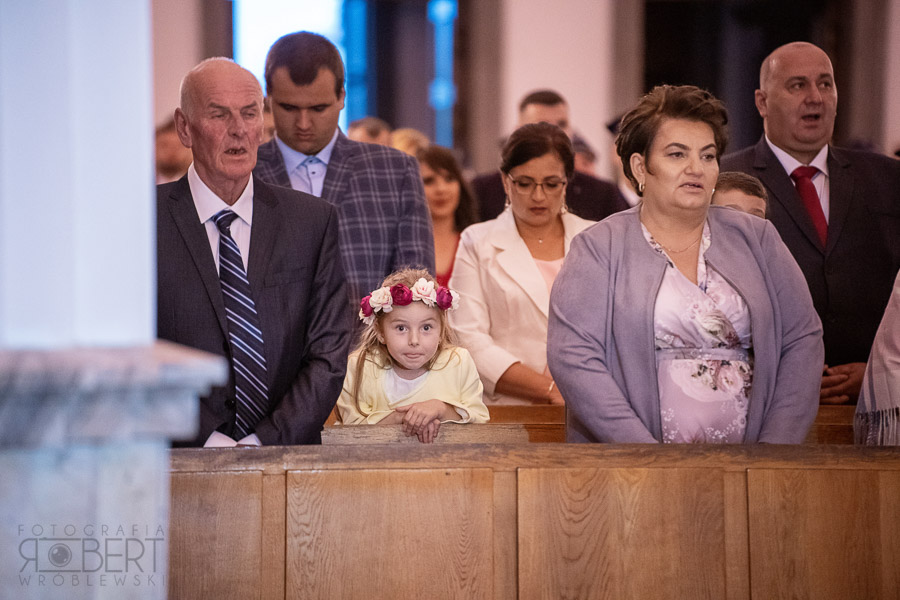 Atmosfera reportażu ślubnego w Niepokalanowie