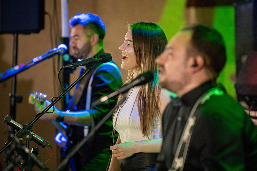 Magiczne ujęcia z zimnymi ogniami - Milena i Mariusz