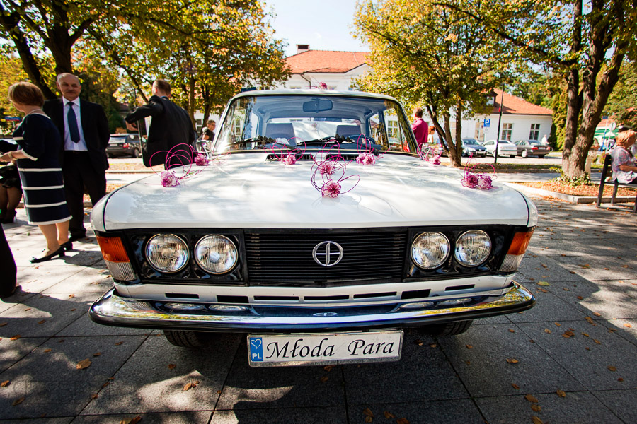 Ślub w kościele św. Anny w Wilanowie