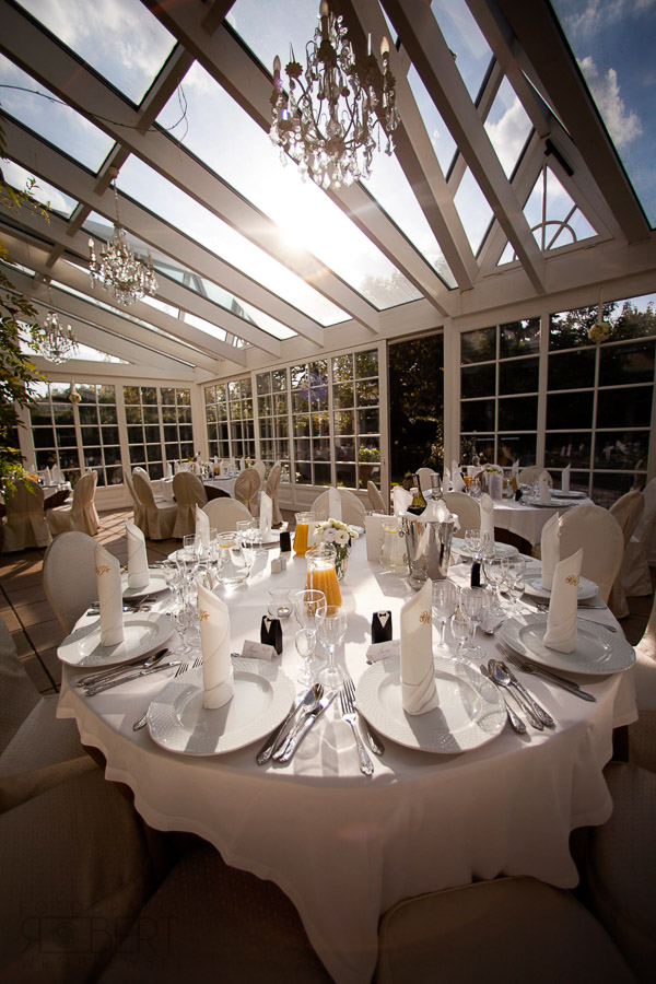 Portret Panny Młodej Olgi w ogrodzie Villa Juliana