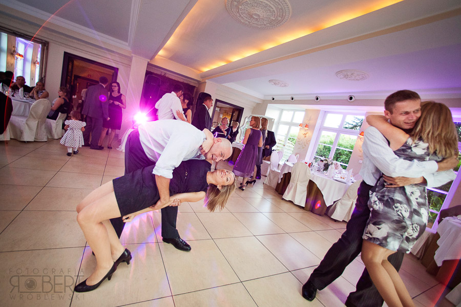 Goście z zimnymi ogniami Villa Juliana