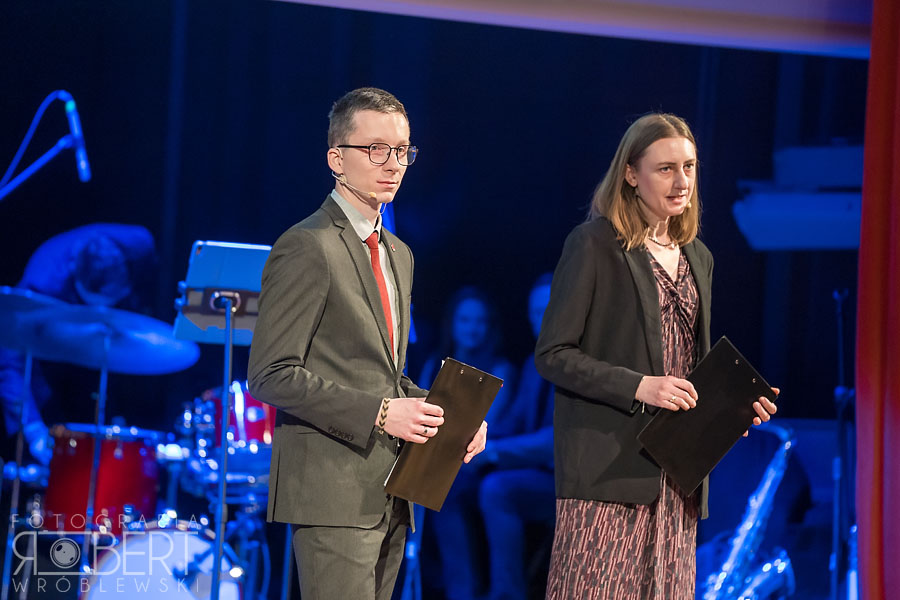 Nowoczesna oprawa wizualna DBI - fotograf konferencyjny