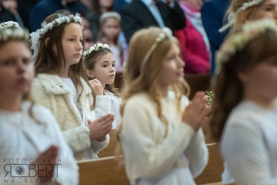 Dyskretny fotograf na komunię Dyskretne zdjęcia z komunii świętej Warszawa