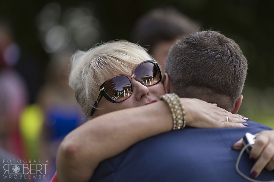 Parkiet nocą w namiocie Alle Namioty
