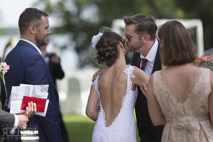 Zimne ognie w ogrodzie pałacowym