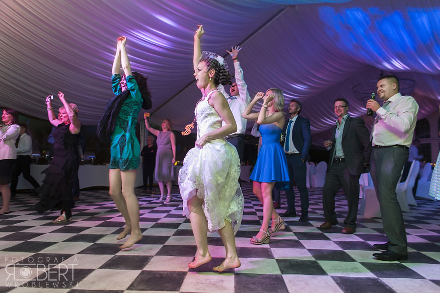 Robert Wróblewski - profesjonalny fotograf ślubny