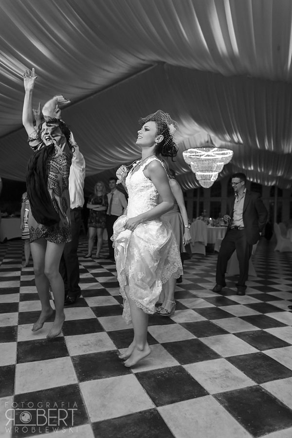 Garnitur ślubny Pana Młodego zbliżenie