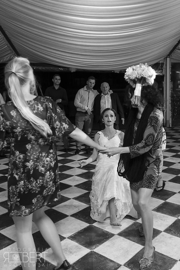 Magiczny moment z zimnymi ogniami