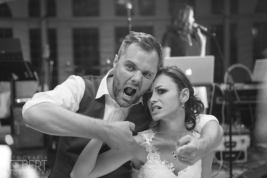 Ostatnie spojrzenie na salę weselną w namiocie