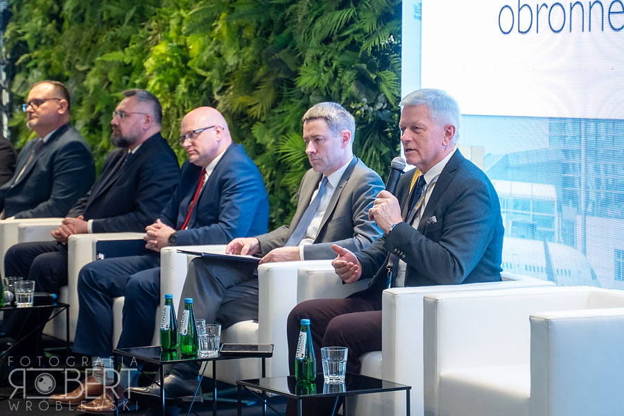 Prezentacje multimedialne podczas konferencji w Warszawie