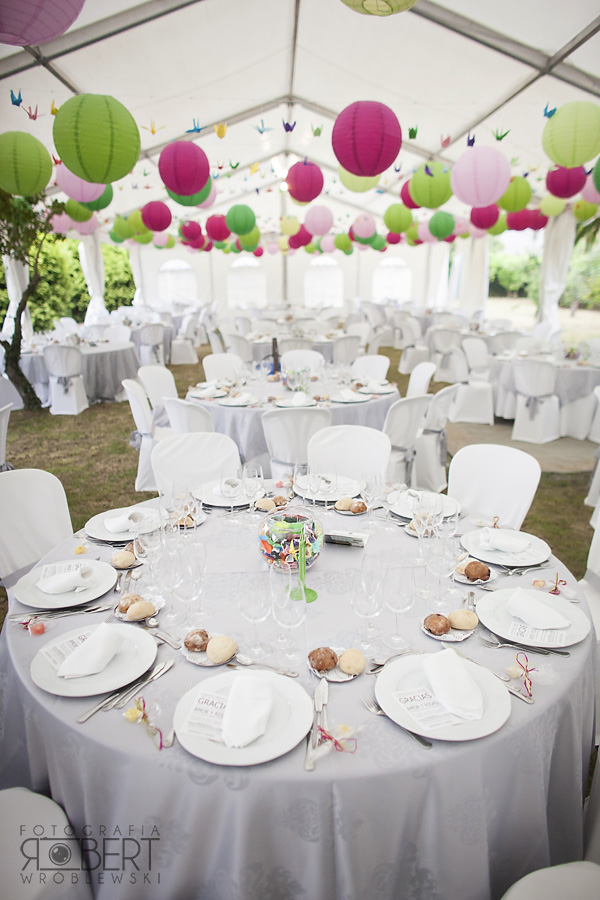 Portret Panny Młodej w hiszpańskim ogrodzie