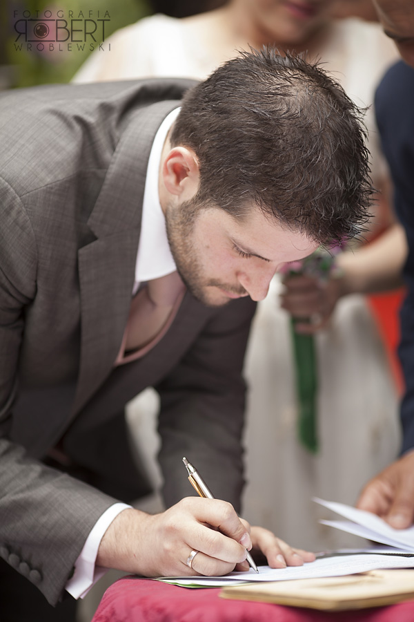 Papierowe dekoracje origami na wietrze