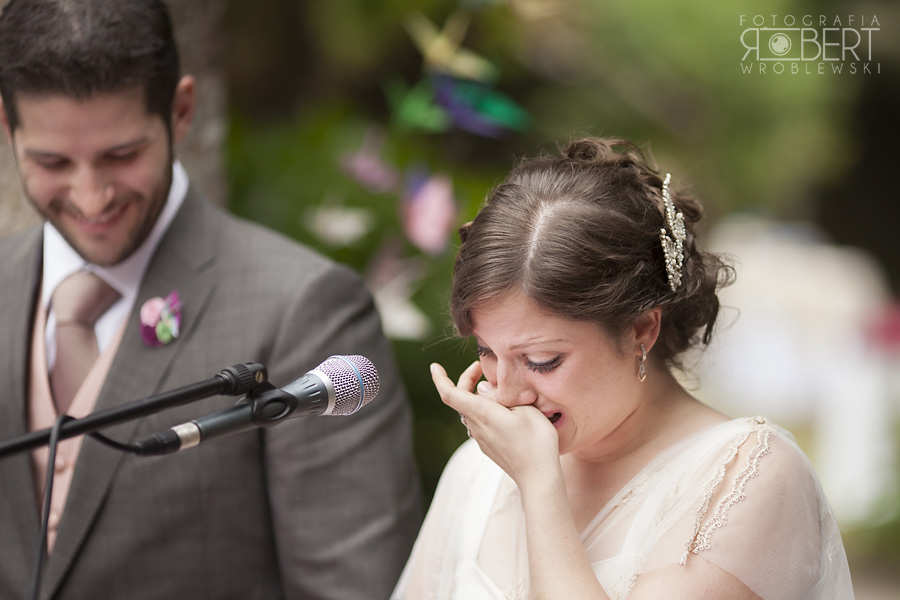 Eleganccy goście na weselu w Galicji