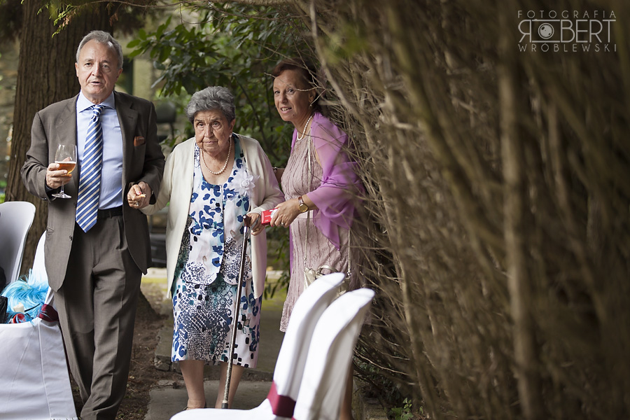 Dekoracje stołów na weselu w Hiszpanii