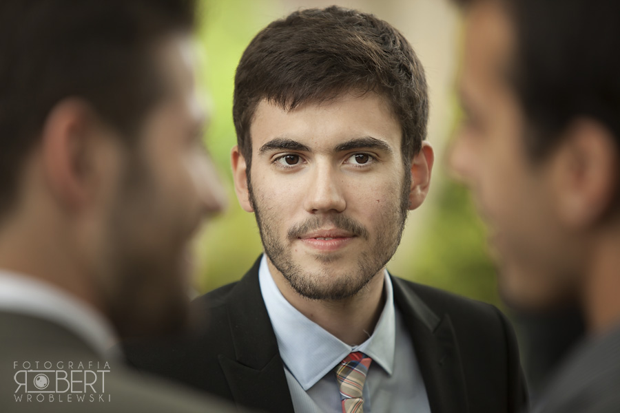 Nocne wesele w ogrodzie w Hiszpanii