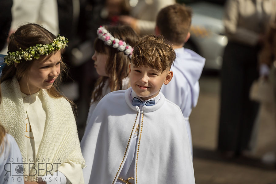 Rodzinna fotografia komunijna Warszawa Ochota